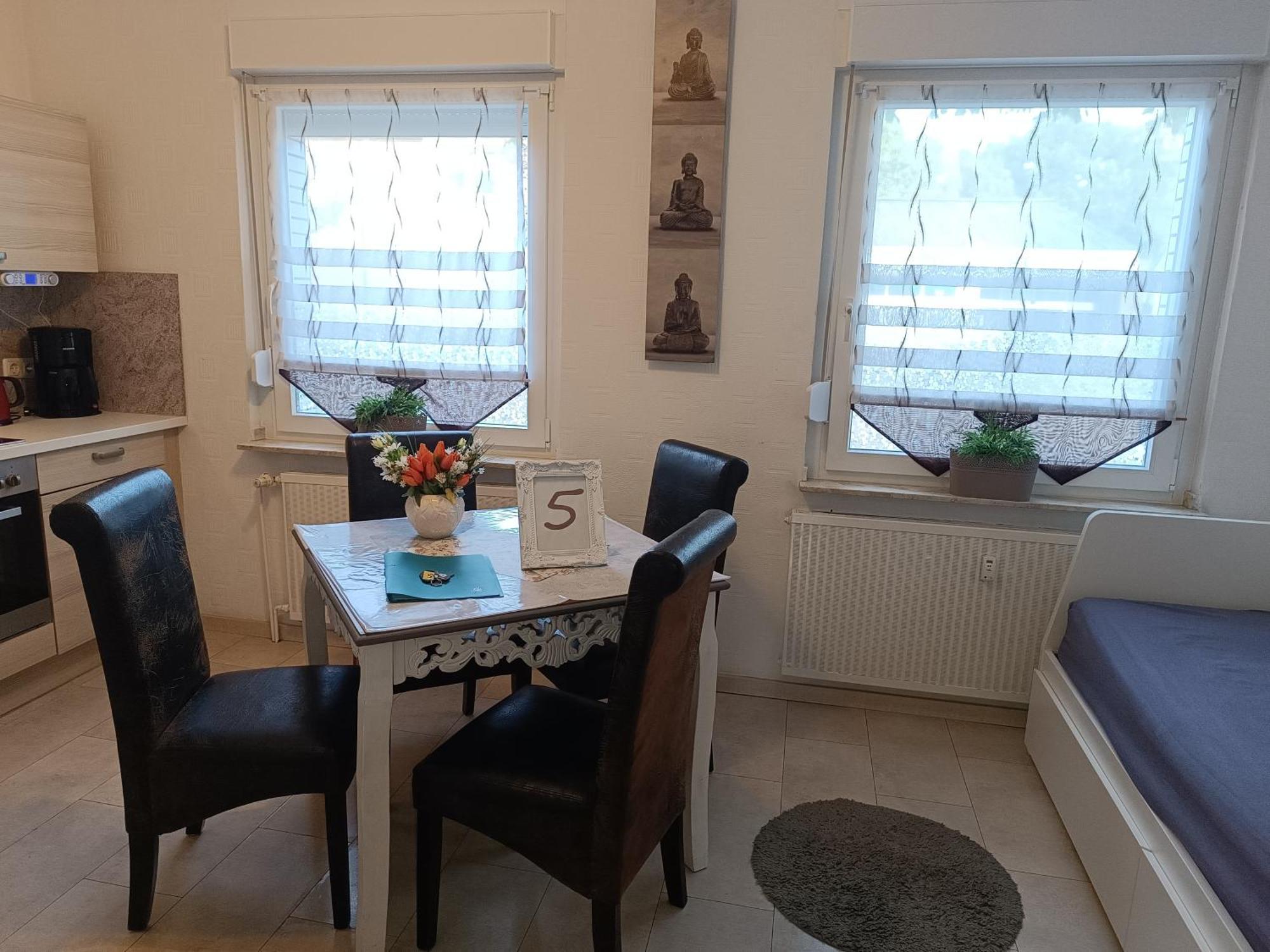 5X Balkon-Apartments Mit Kueche 40-65Qm Ruhrgebietferienwohnung Dobry-Fuchs Oberhausen  Exteriér fotografie