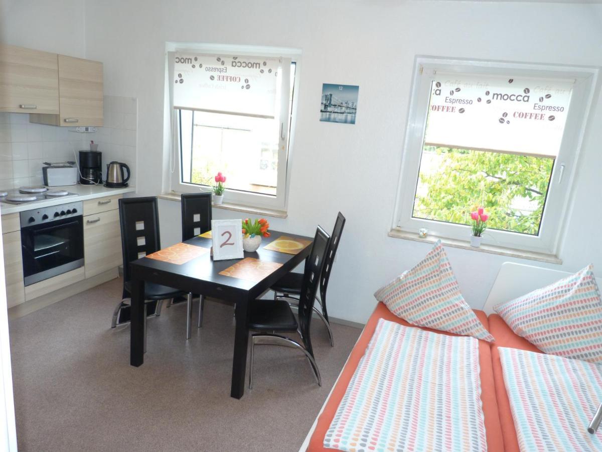 5X Balkon-Apartments Mit Kueche 40-65Qm Ruhrgebietferienwohnung Dobry-Fuchs Oberhausen  Exteriér fotografie